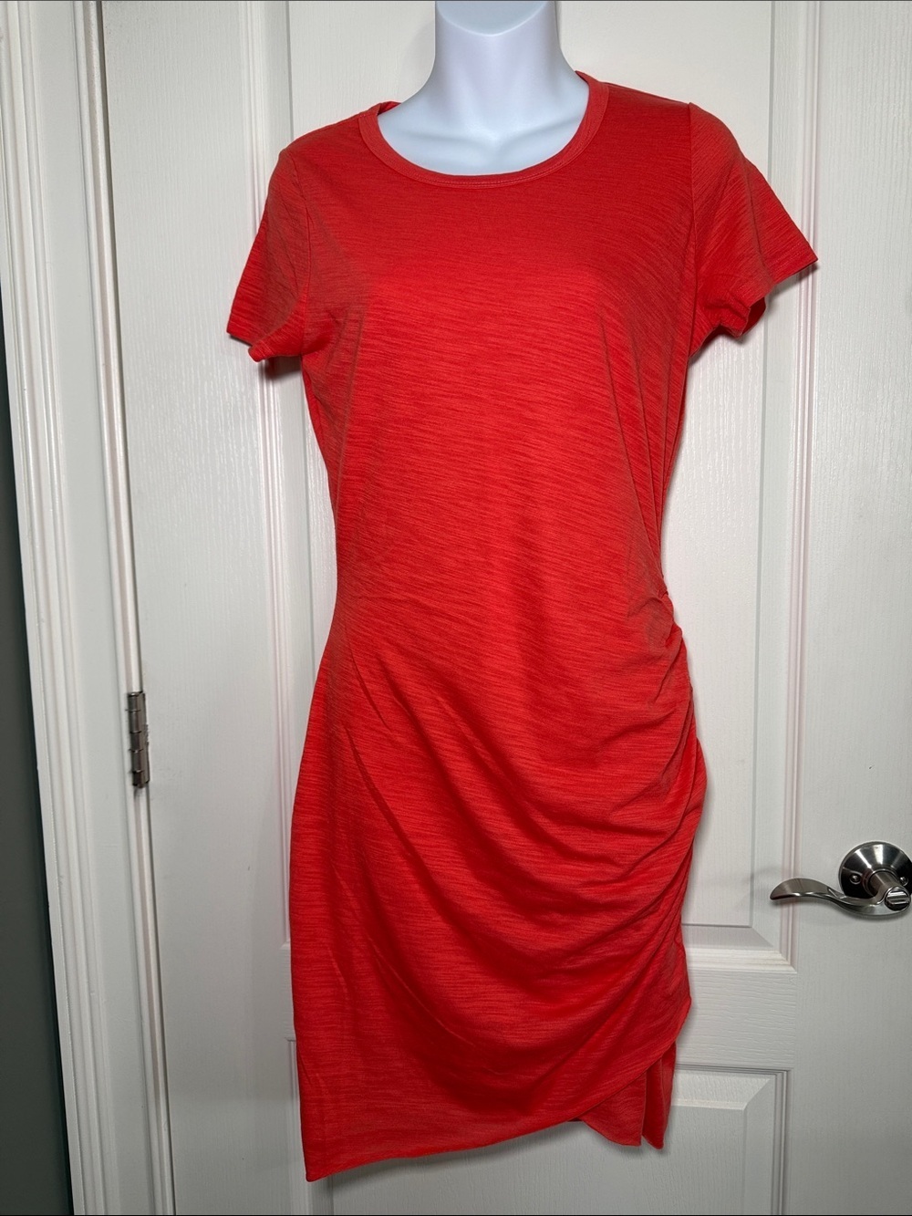 La Miel Coral Ruched Bodycon Dress Medium NWT Asymmetrical Hem